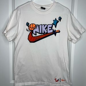 Nike tee